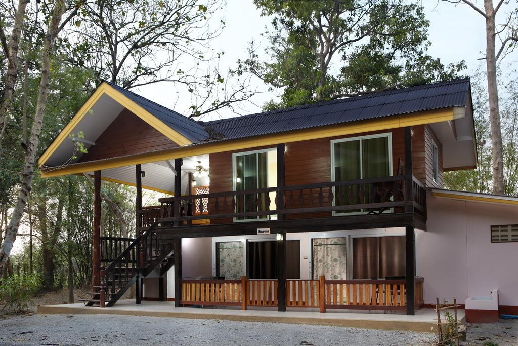 Baan Suan Chan Kanchanaburi by Eksteriør bilde